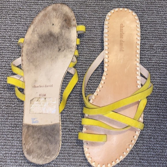 Charles David Strappy Sandal yellow with tan sole. Sz 8.5 - Picture 2 of 4